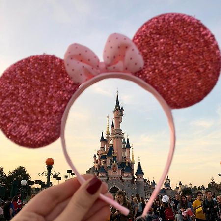 Le Familial - Disneyland, Parking Gratuit Apartman Montry Kültér fotó
